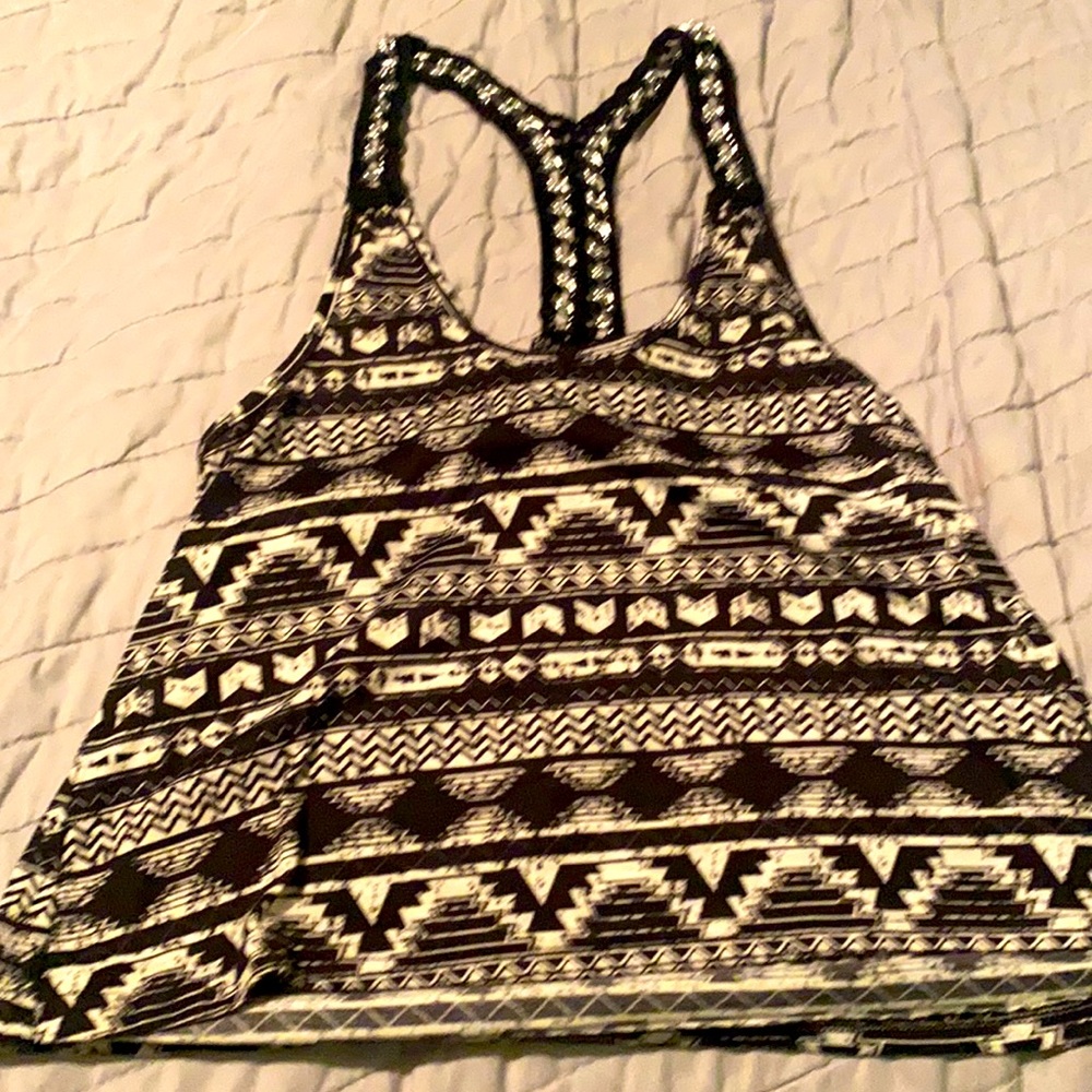 Super cute cropped top